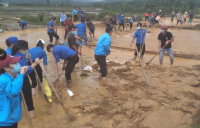 Xã Đoàn An Trung chung tay khắc phục hậu quả lũ lụt