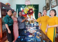 Lãnh đạo huyện thăm, chúc mừng Hội LHPN huyện nhân kỷ niệm 93 năm Ngày thành lập Hội LHPN Việt Nam (20/10/1930-20/10/2023)